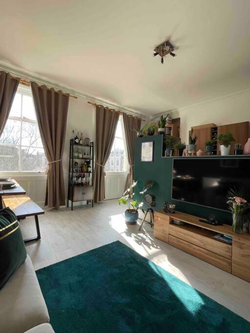 One Bedroom Flat In The Heart Of Islington Londres Exterior foto