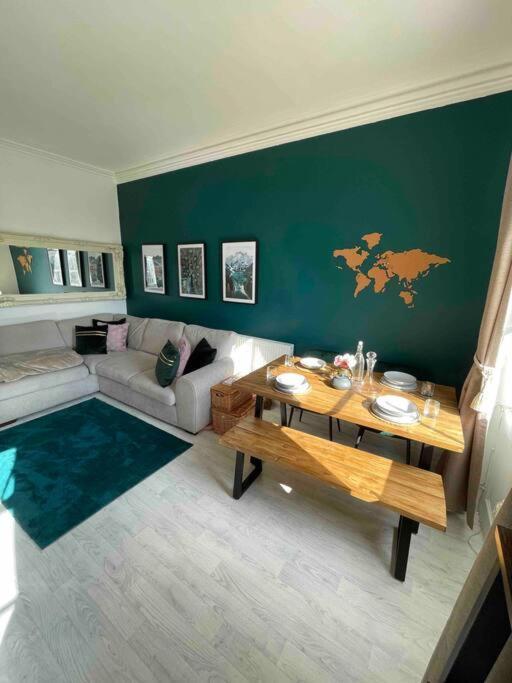 One Bedroom Flat In The Heart Of Islington Londres Exterior foto